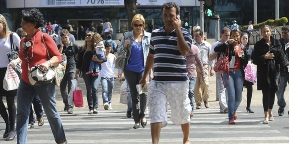 Segundo relatório, renda dos 50% mais pobres subiria acima da média
