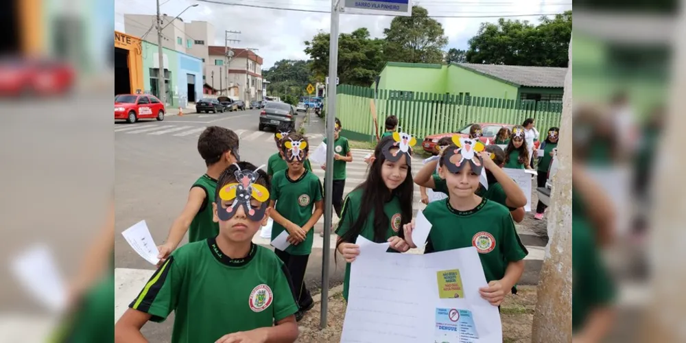 Imagem ilustrativa da imagem Ações conscientizam e movimentam alunos contra a Dengue