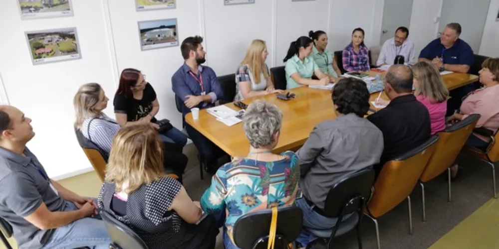 Encontro foi realizado nesta quarta. A iniciativa é direcionada para alunos de cursos técnicos de colégios estaduais do município