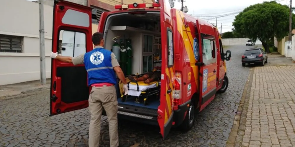 Morador de rua foi levado ao Pronto Socorro Municipal com lesões na cabeça