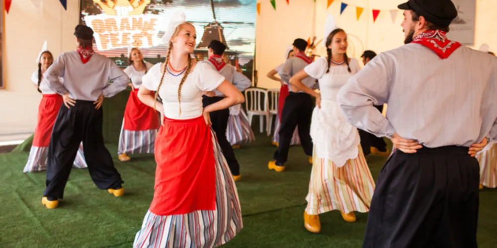 Evento traz apresentações de grupos folclóricos