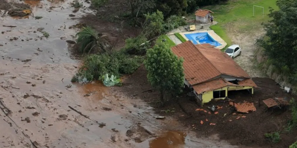 Polícia descobriu que homem estava vivo, mas os investigadores ainda não haviam sido avisados pela família