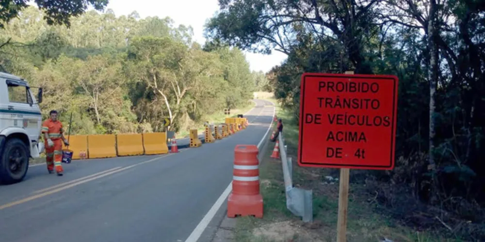 Imagem ilustrativa da imagem Veículos pesados não podem transitar em trecho da PR-340