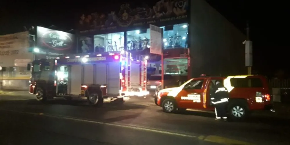 Fogo foi controlado rapidamente pelos próprios funcionários do restaurante