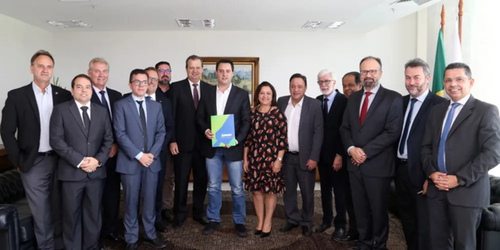 Reunião aconteceu nesta quarta-feira (3)