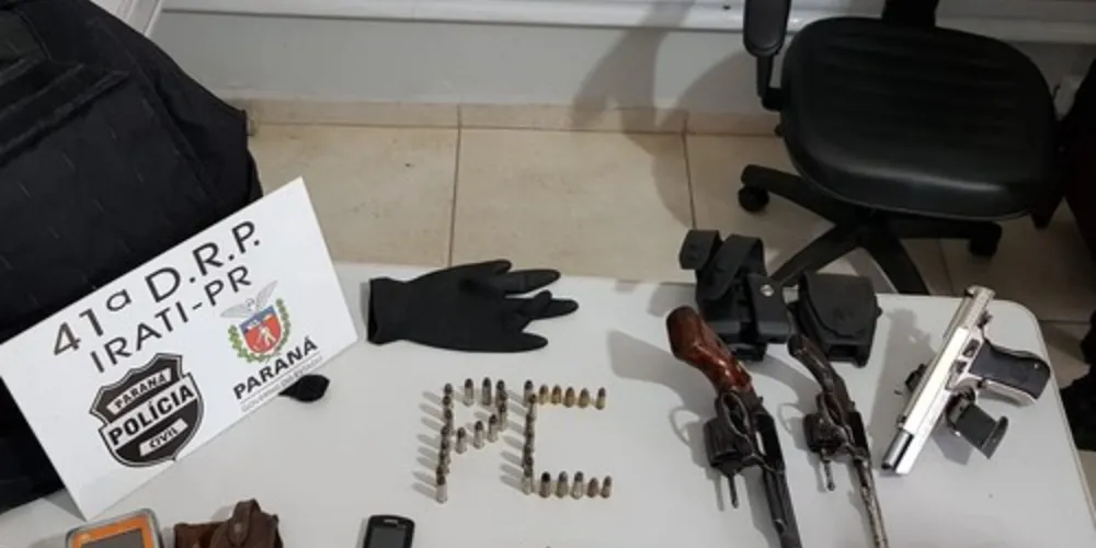Pistola israelense foi apreendida na segunda fase da Operação Falcão Negro, em Irati