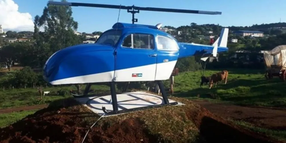 Helifusca está exposto na BR -277 ao lado do Posto de Combustível no Trevo principal da cidade de Virmond 