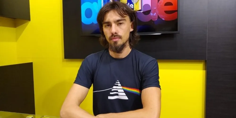 Imagem ilustrativa da imagem Pianista apresenta clássicos do rock em versão diferenciada