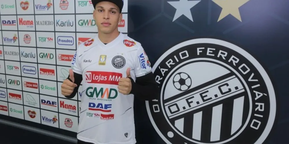 Rafinha foi dispensado nesta quinta-feira pelo Operário Ferroviário
