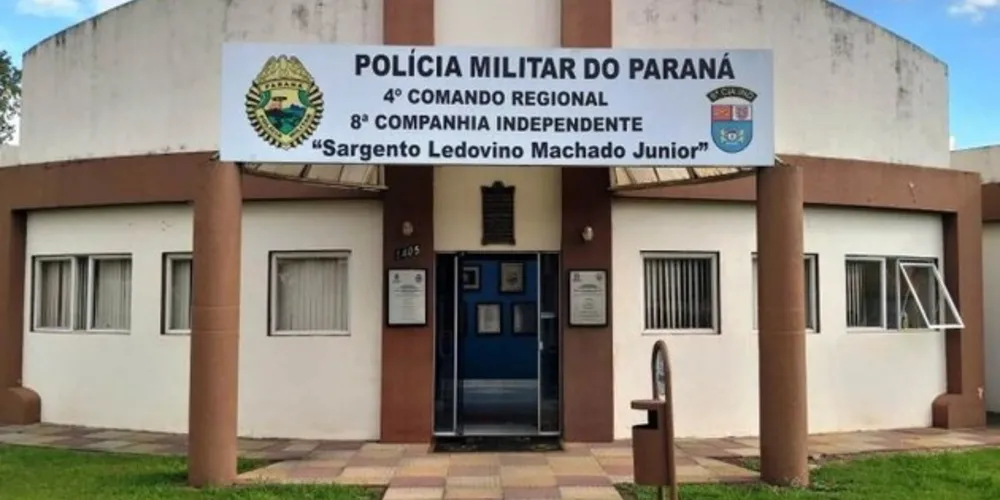 Policiais realizaram buscas, mas não encontraram o agressor.