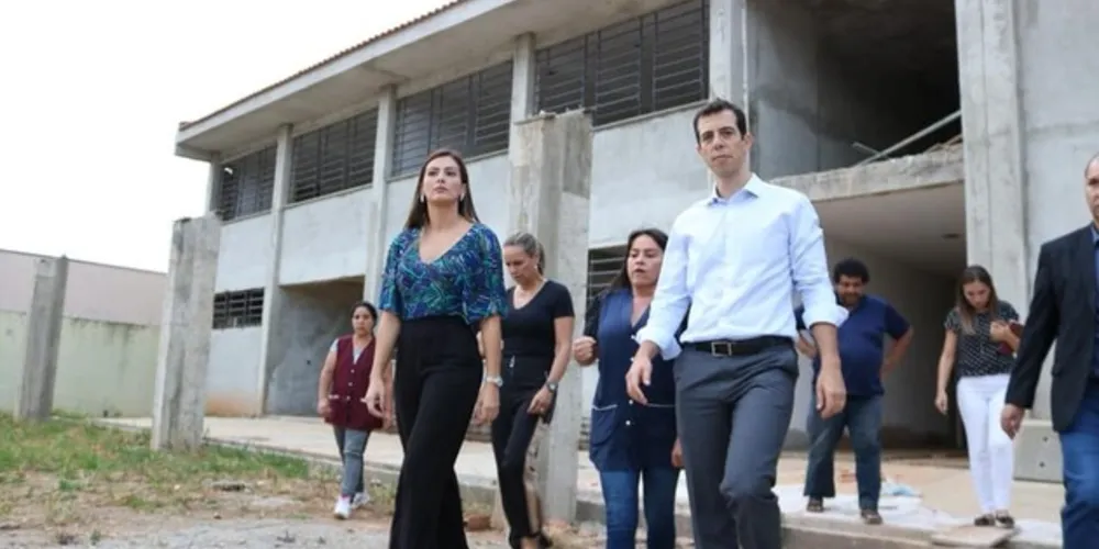 Secretário esteve no município na última quinta (4)