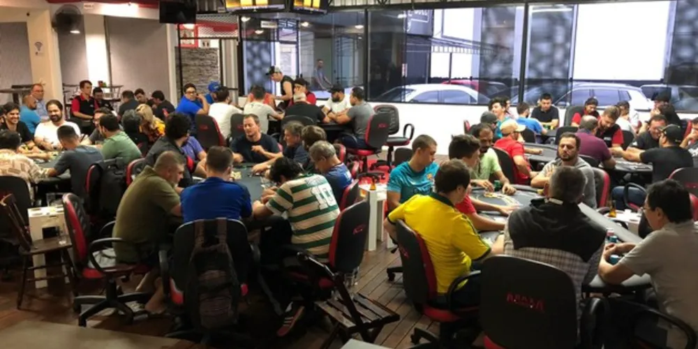 Primeira etapa recebeu mais de 80 jogadores no Araxá Poker Clube