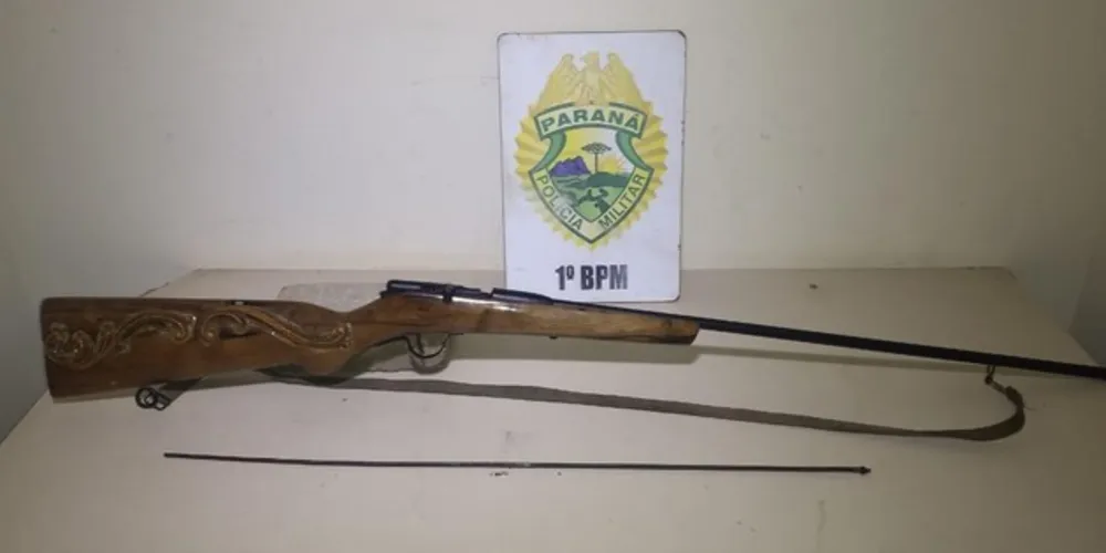 Arma foi apreendida pela PM e suspeito de atirar na casa do irmão foi preso
