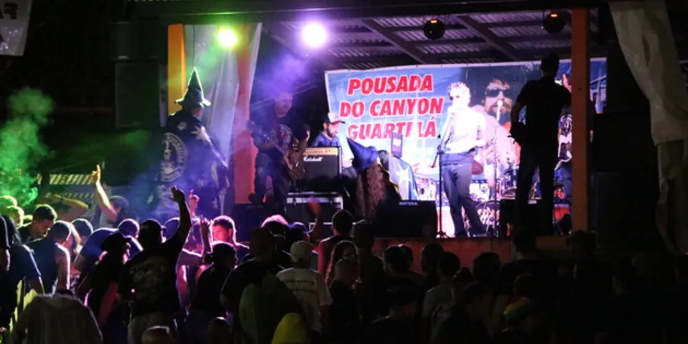 Evento em homenagem a Raul Seixas leva mais de 300 pessoas ao Guartelá