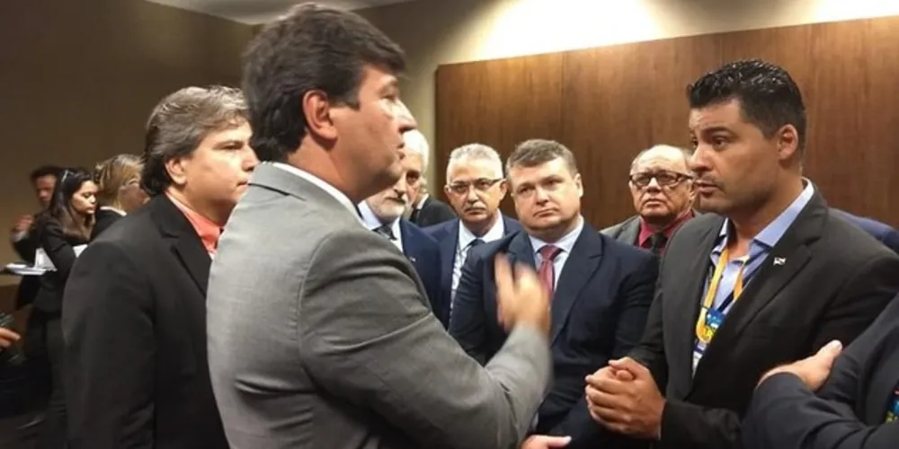 Prefeito de Ponta Grossa reuniu-se na manhã desta quarta-feira (10) com o ministro Luiz Henrique Mandetta