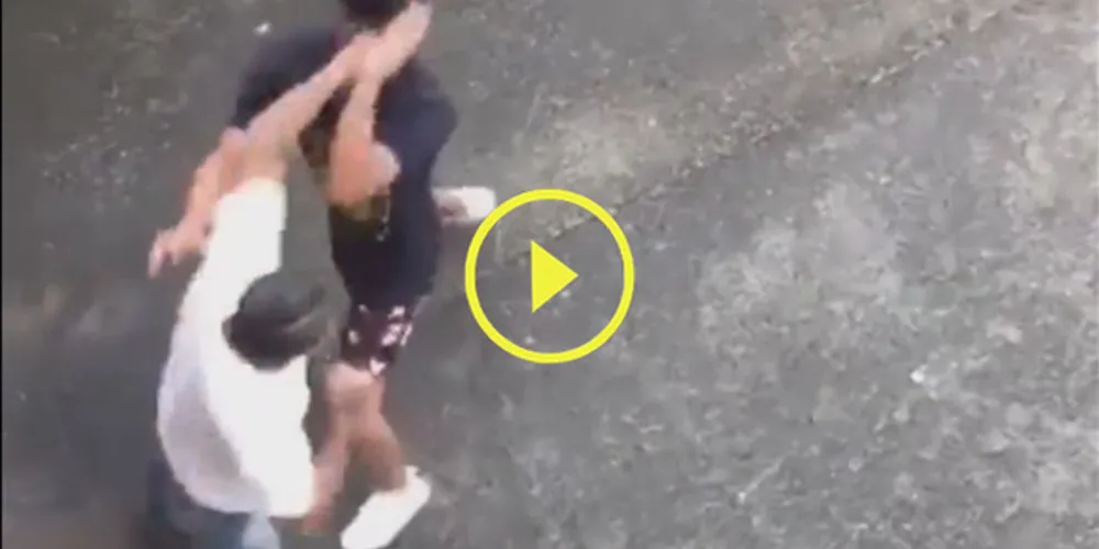 Assahida é conhecido entre os lutadores de artes marciais mistas (MMA) e já treinou campeões mundiais, como Anderson Silva.