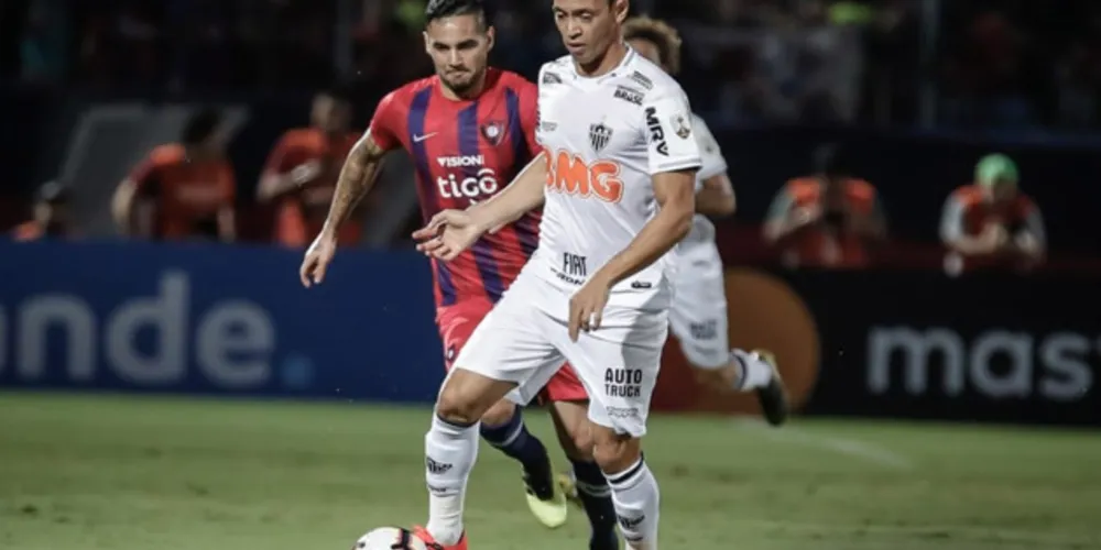 Galo fica sem situação delicada na competição após goleada sofrida para o Cerro 