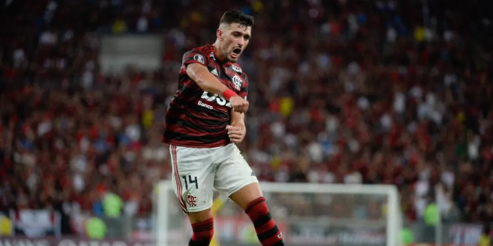 Arrascaeta marcou um dos gols na goleada sobre o San José