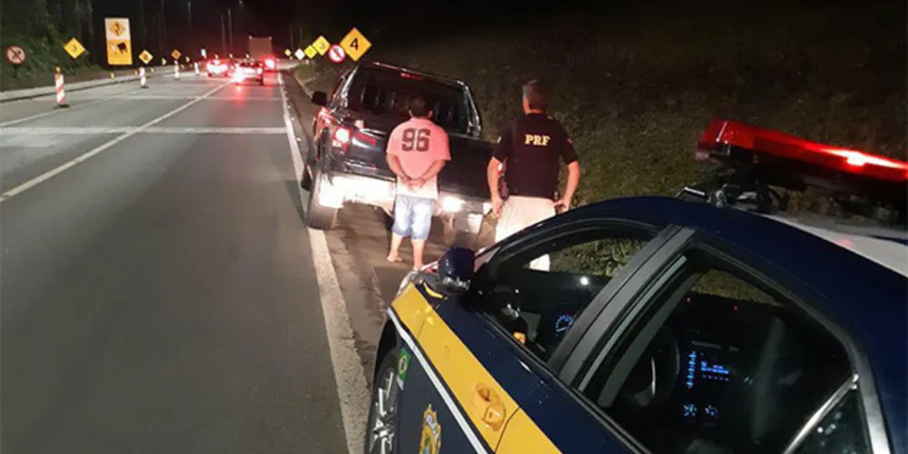 Suspeito estava fugindo para Santa Catarina, segundo a PRF