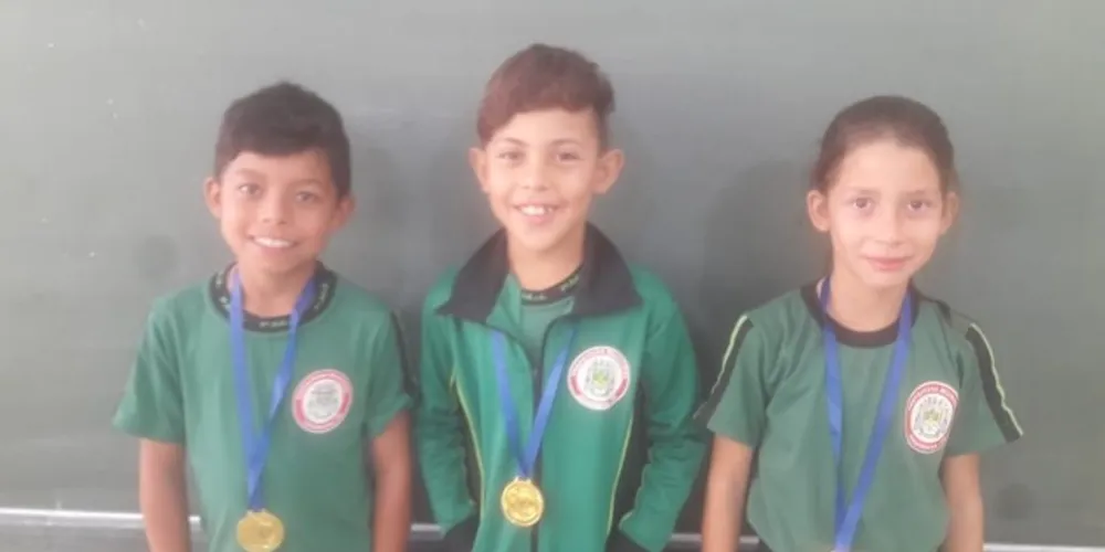 Imagem ilustrativa da imagem Competição de soletração diverte alunos em Jaguariaíva