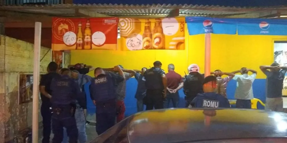 Guardas municipais reforçaram a segurança em diversas vilas entre a tarde e noite desta quarta