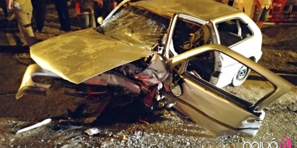 Acidente aconteceu na área central de Irati no começo da noite deste sábado