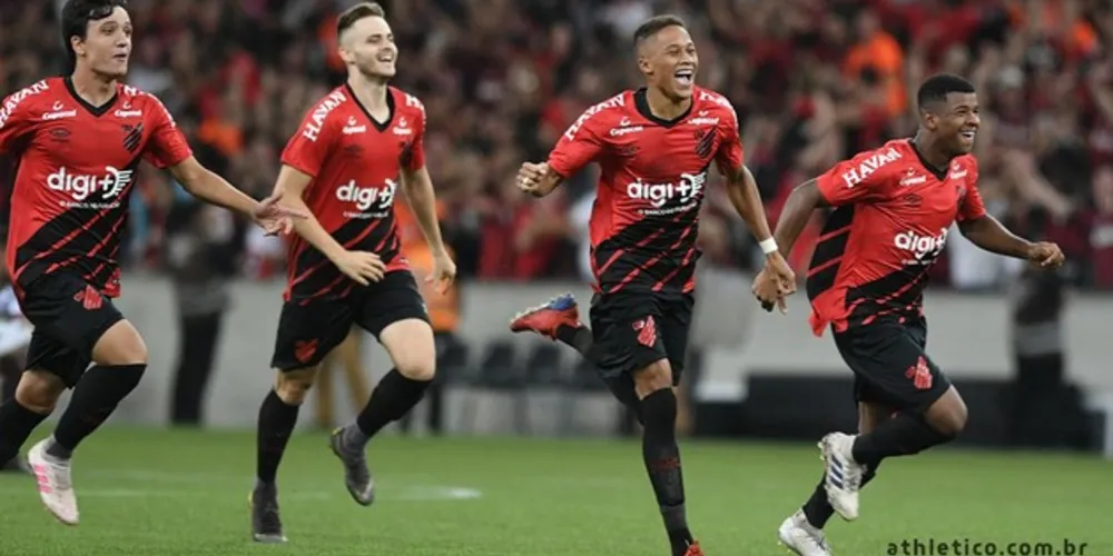 Garotos do Athletico levaram decisão para os pênaltis e garantiram bicampeonato ao Furacão
