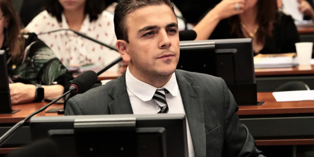 Imagem ilustrativa da imagem Ação de Aliel no
Supremo pode paralisar reforma Previdenciária