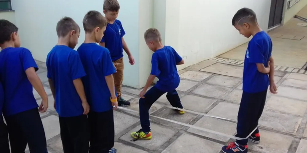 Imagem ilustrativa da imagem Jogos possibilitam diversão e aprendizado no intervalo escolar