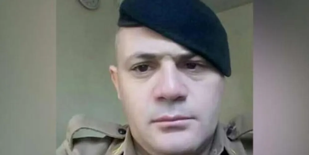  Juliedes Nunes, de 36 anos, estava de folga e foi morto com disparos de calibre 9 milímetros e 380. Acredita-se que ele tenha sido vítima de uma emboscada.