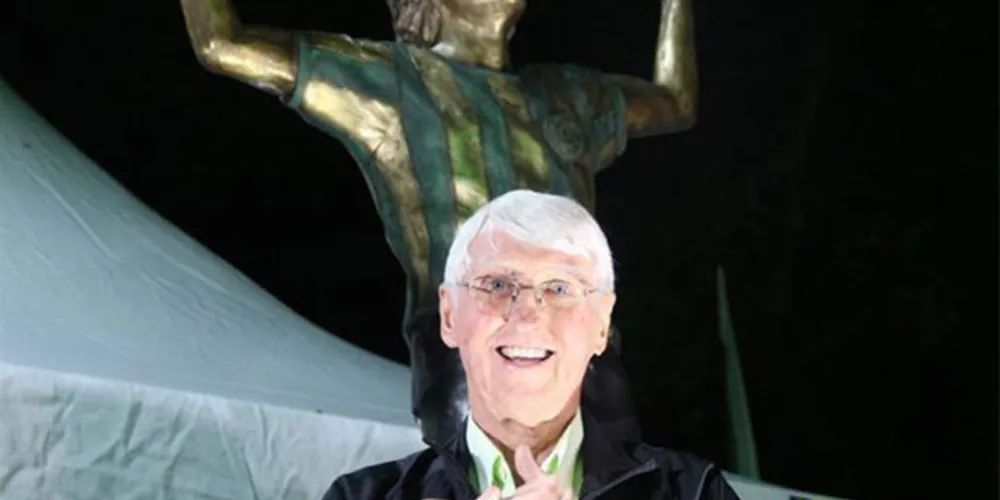 Dirceu Krüger vestiu a camisa do Coritiba entre os anos de 1966 e 1976 e depois passou a trabalhar como funcionário no clube