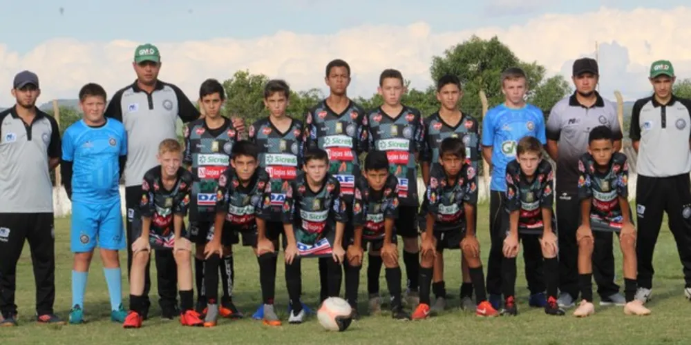 Sub-11, sub-12 e sub-13 do Operário estreiam na Taça Curitiba com duas vitórias e um empate