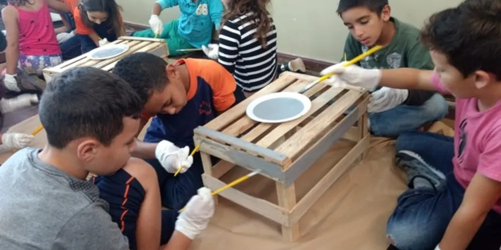 Imagem ilustrativa da imagem Turma se engaja na redução, reutilização e reciclagem de lixo
