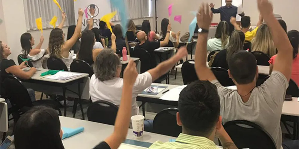 Atendimento humanizado é foco de treinamento em cartórios de Ponta Grossa