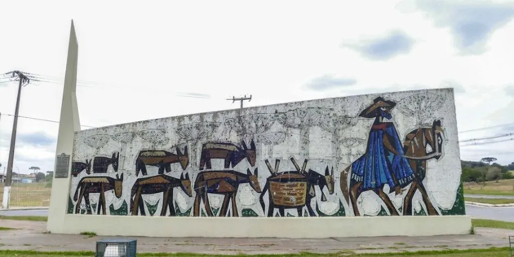A rota nasceu do movimento das tropas que levavam mulas de Viamão, no Rio Grande do Sul, até as feiras de Sorocaba, em São Paulo