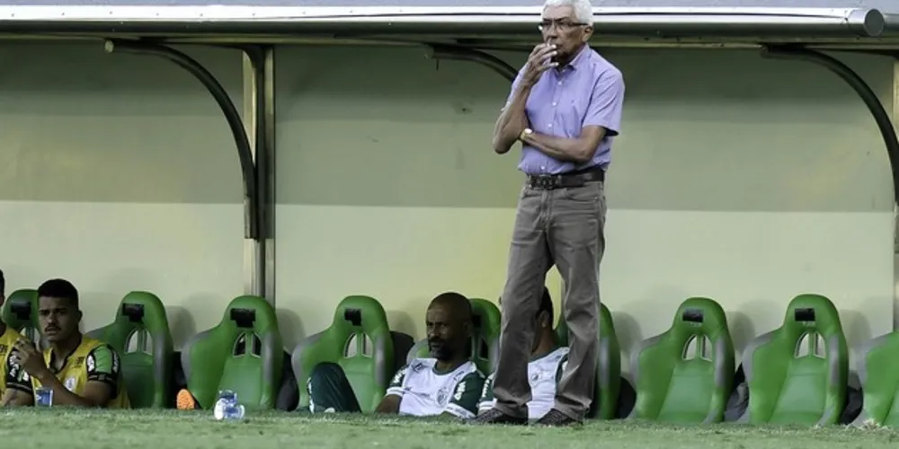 Givanildo Oliveira espera jogo difícil diante do Operário