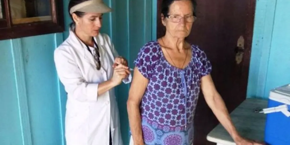 Intensificação da vacina segue até 15 de maio