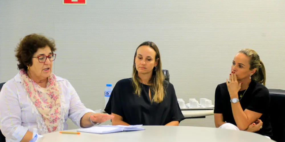 Encontro contou com a presença dos representantes da Secretaria Municipal de Educação e Fundação de Assistência Social
