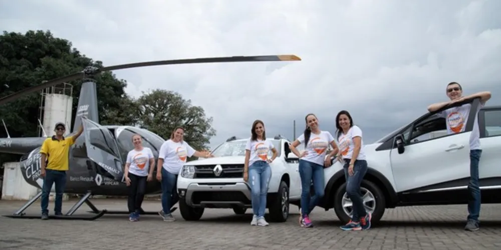 Clientes que compravam um carro ganhavam um voo de helicóptero