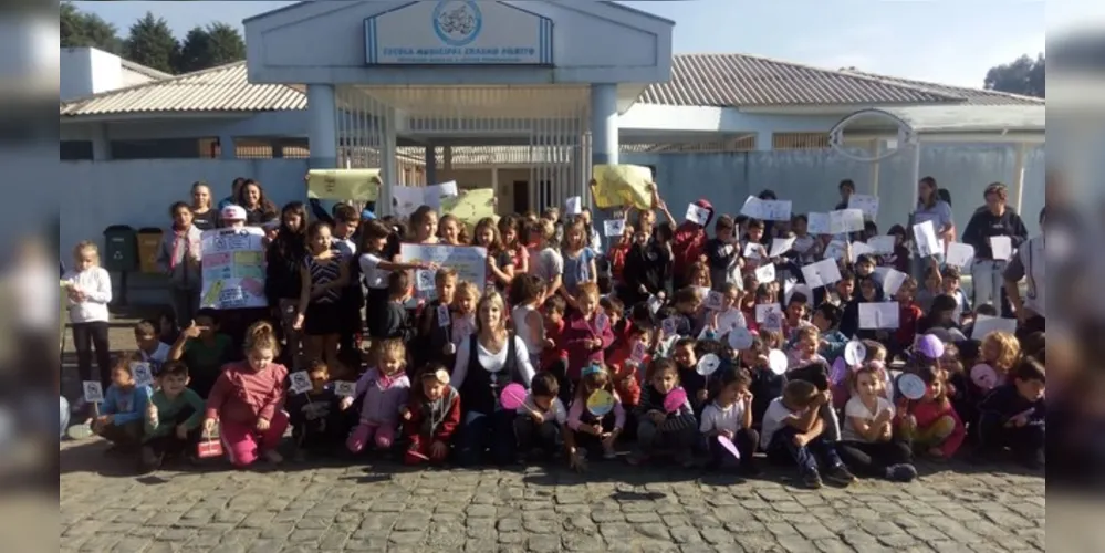Imagem ilustrativa da imagem Escola de Rebouças realiza campanha contra a dengue