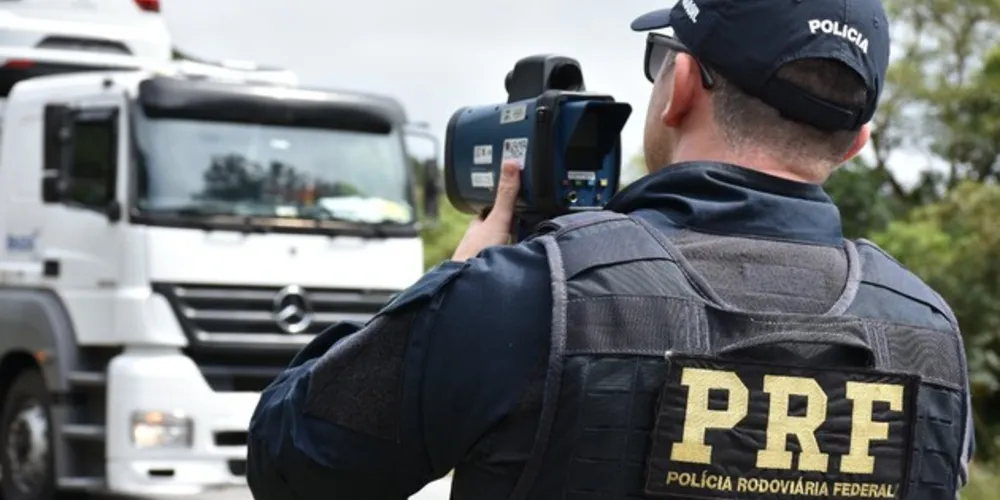 Excesso de velocidade está entre as infrações mais cometidas nas rodovias federais do Estado