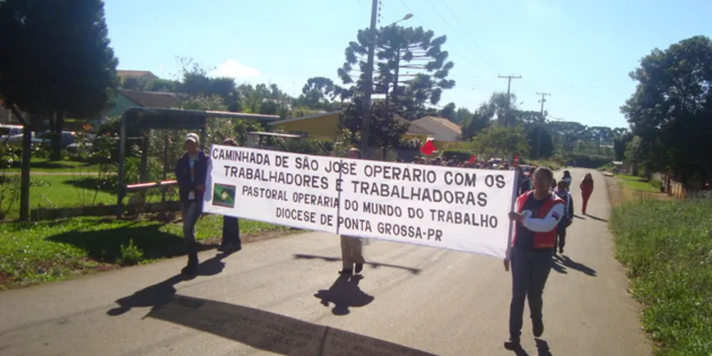 Imagem ilustrativa da imagem Trabalhadores promovem caminhada em PG