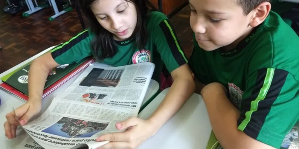 Imagem ilustrativa da imagem Patrimônio é tema de aula com impressos em Jaguariaíva