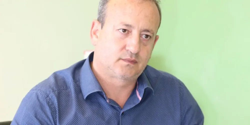 Reajuste foi assinado pelo prefeito Moacyr Fadel