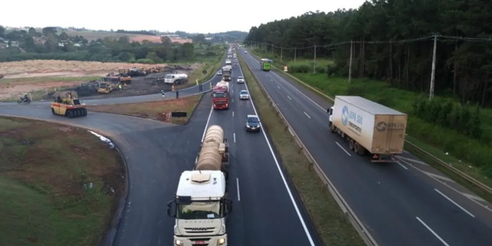 Imagem ilustrativa da imagem Motorista precisa redobrar a atenção na BR-376