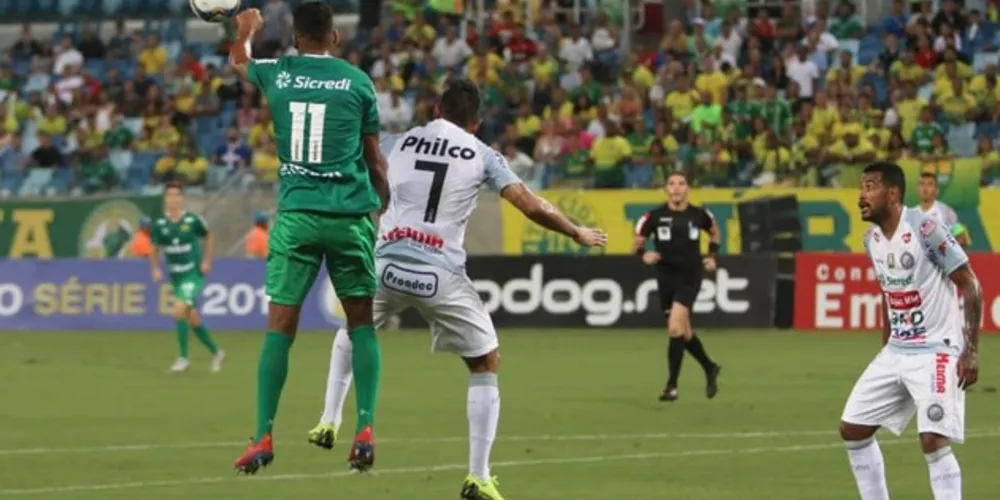 Jogo foi disputado na Arena Pantana