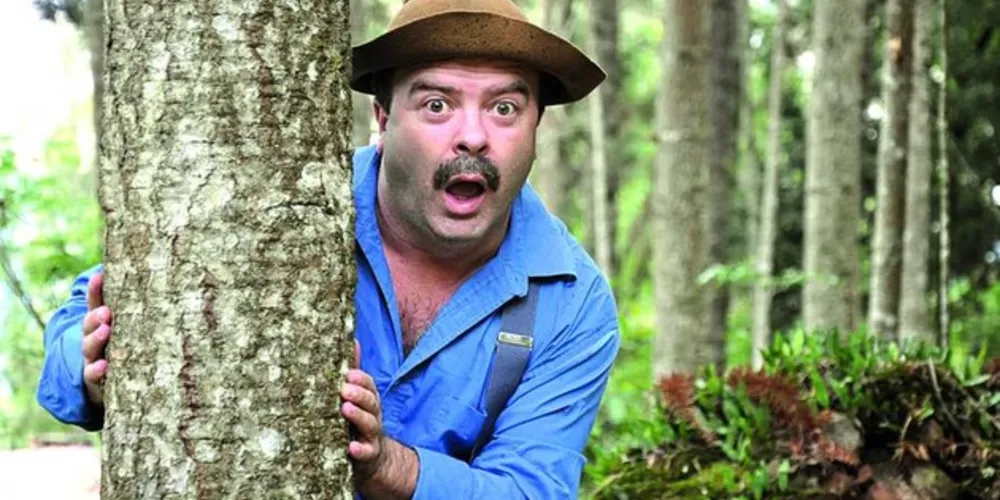 Humorista Paulinho Mixaria