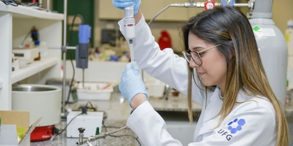 Lançamento no mercado depende de parceria com a indústria farmacêutica

