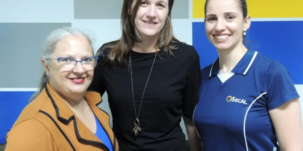 Da esquerda para à direita, Taís, Mônica e Maria Fernanda, docentes da UniSecal