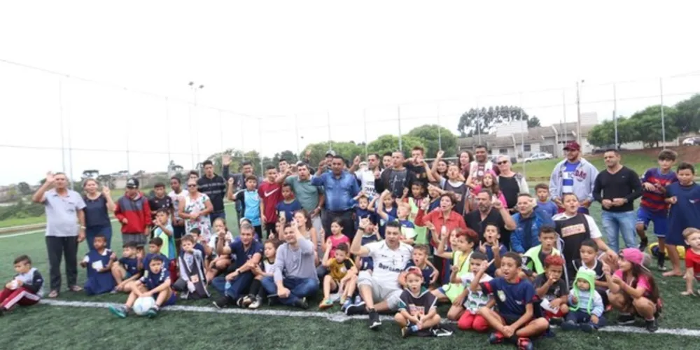  Campo público de futebol society do Projeto “Nosso Campinho”.